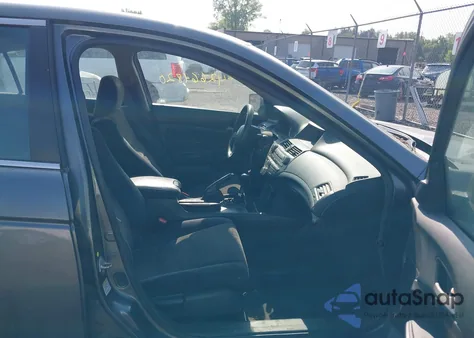 2009 Honda Accord 2.4 Lx из США, поврежденный, VIN 1HGCP25349A130265